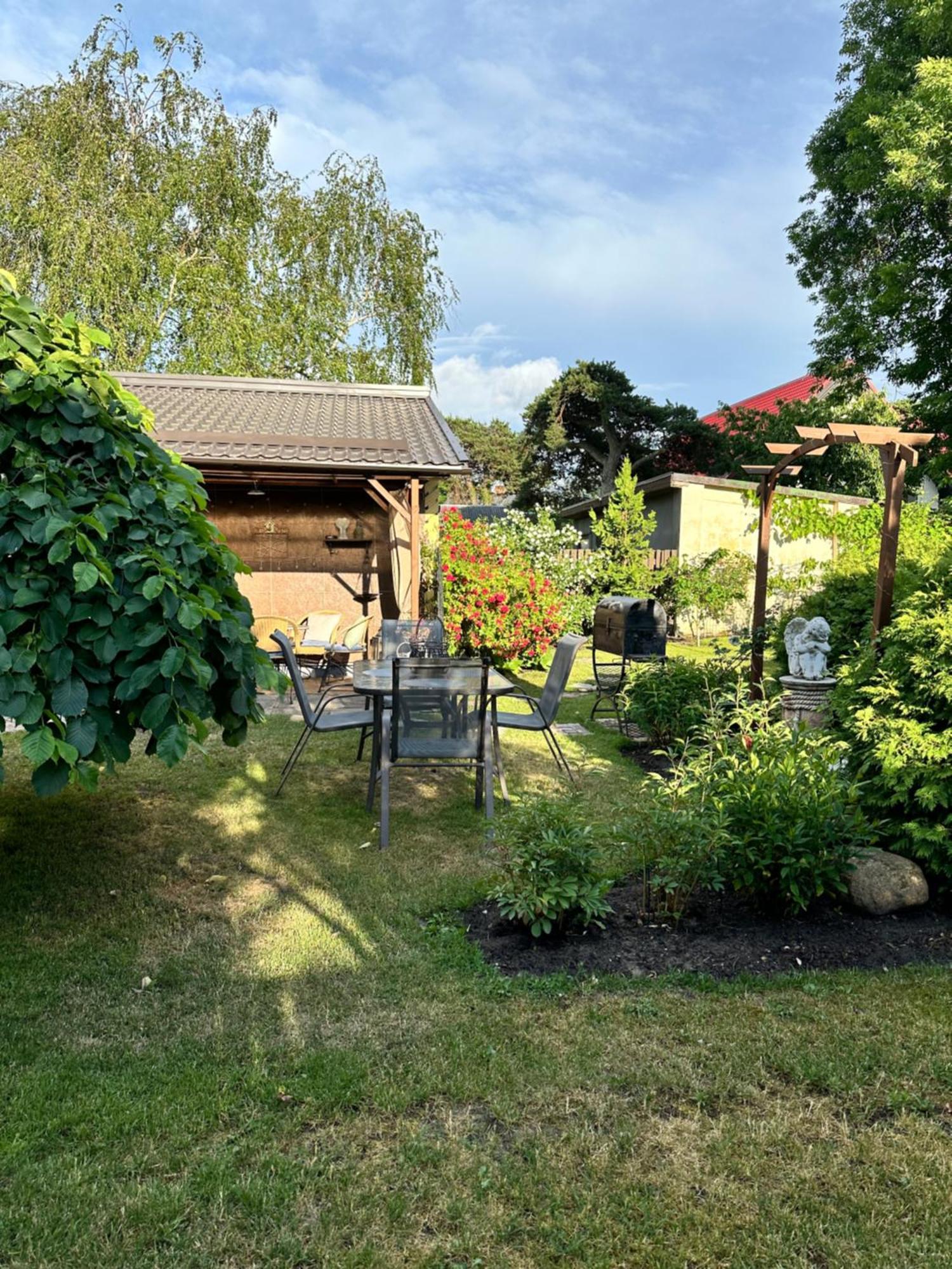Ferienwohnung Anni Ventspils Exterior foto
